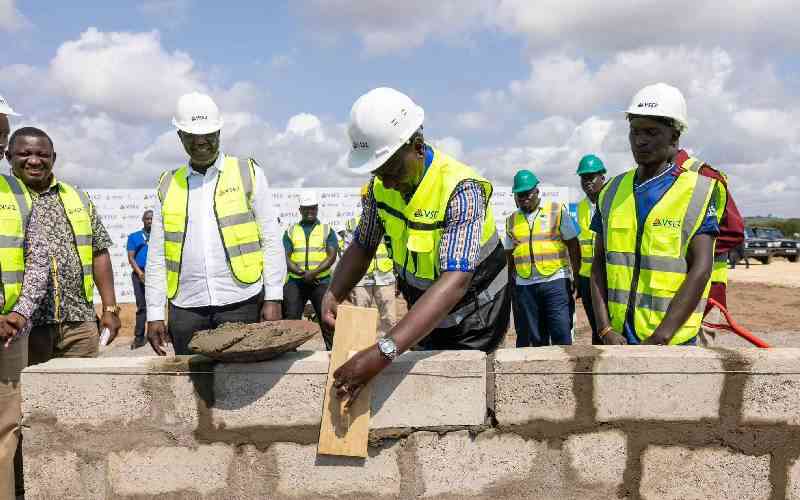 Proposed SEZs capital demands to dim sector's rising star