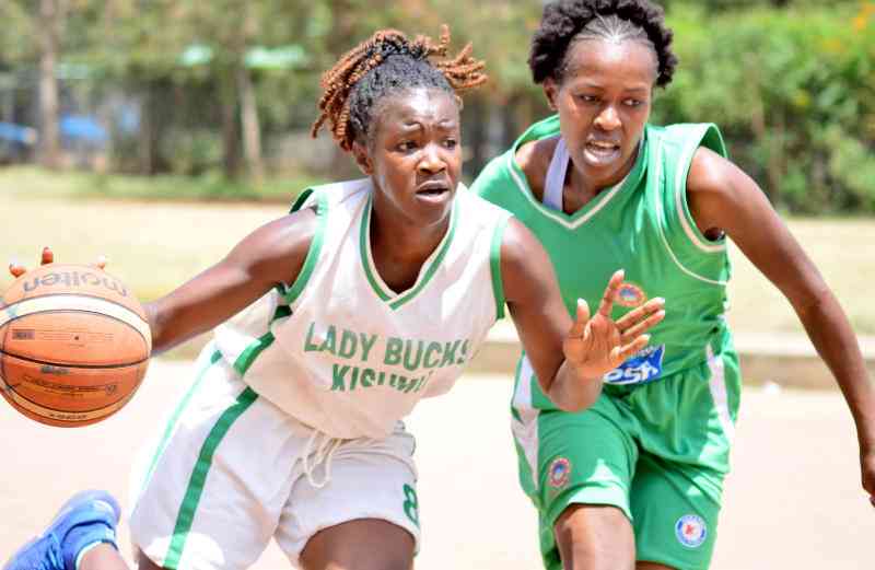 Basketball: Lady Bucks teach JKUAT how to play basketball in Kisumu