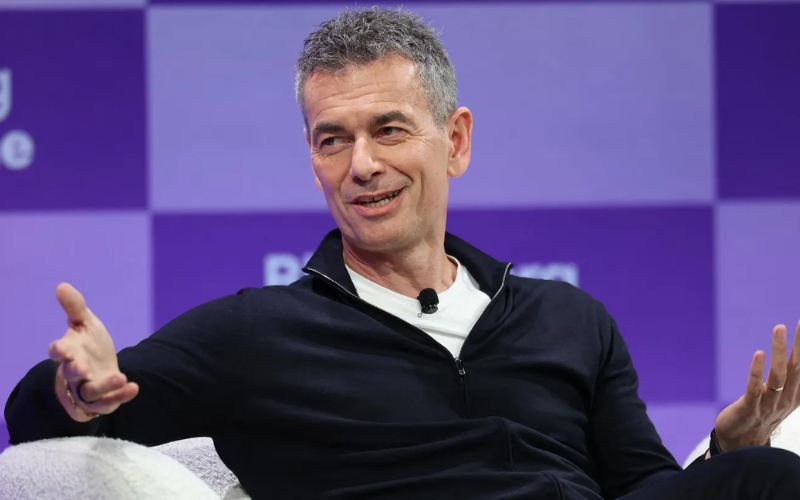 Suno, Warner Music strike landmark deal to pay artists for AI-generated music