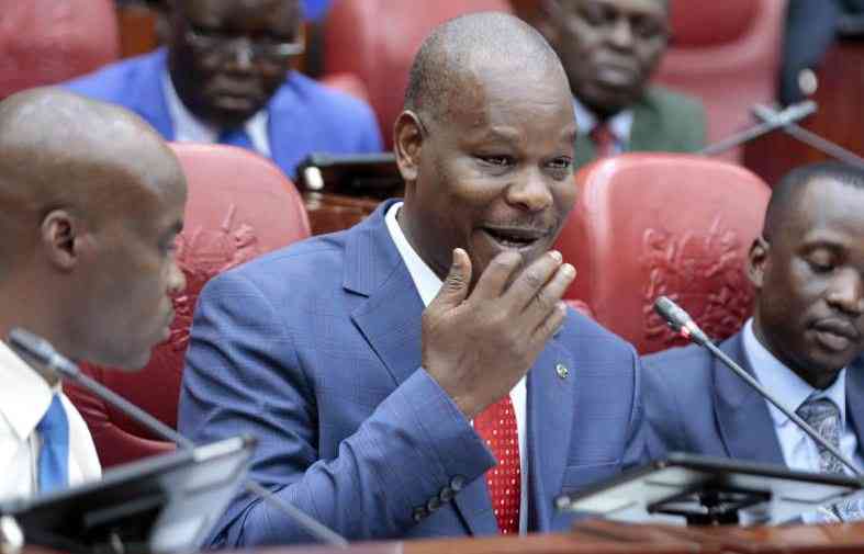 Power tussle in Nyamira as Speaker expels 10 MCAs, suspends 3 others
