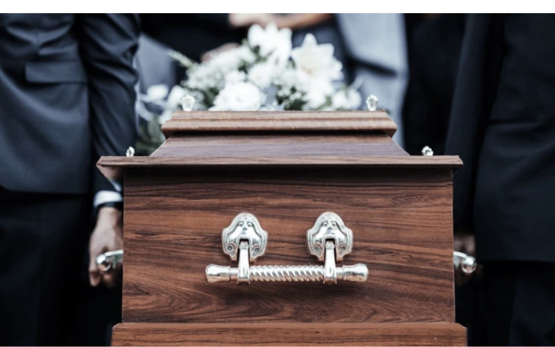 VIDEO: Baringo man blasts leaders for turning funerals into campaign stages