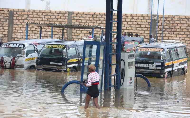 Flooded petrol stations to be temporarily closed