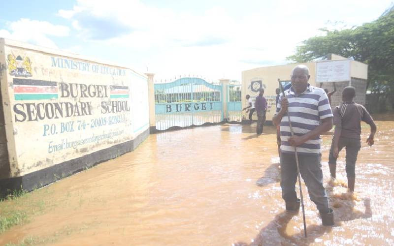MPs want state to reconstruct schools, roads damaged by floods