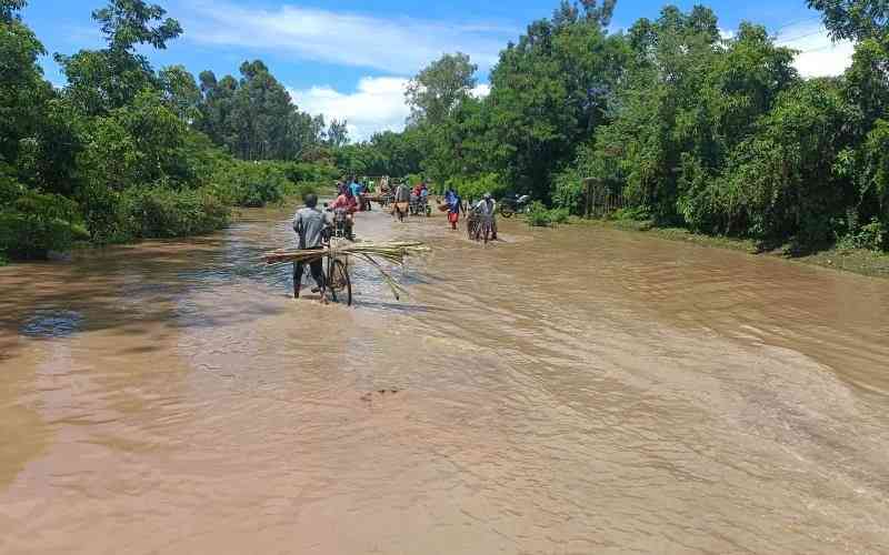 Eight feared dead after they are swept by flooded river in Makueni
