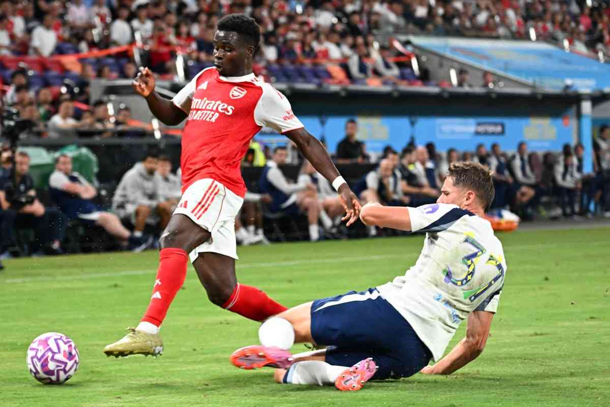 Stunning Sarr strike gives Tottenham victory over Arsenal