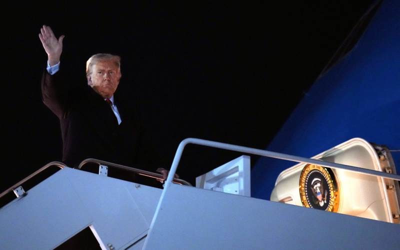 Trump heads to Asia for Xi talks, eyes Kim meeting