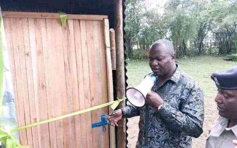 Kisumu Senator Tom Ojienda under fire for launching a sub-standard office