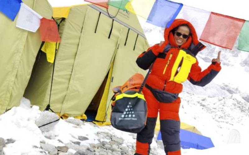 Kenyan woman climbing Everest to save the planet