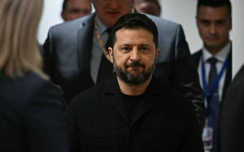 European leaders rally around Zelensky as Trump ties slump