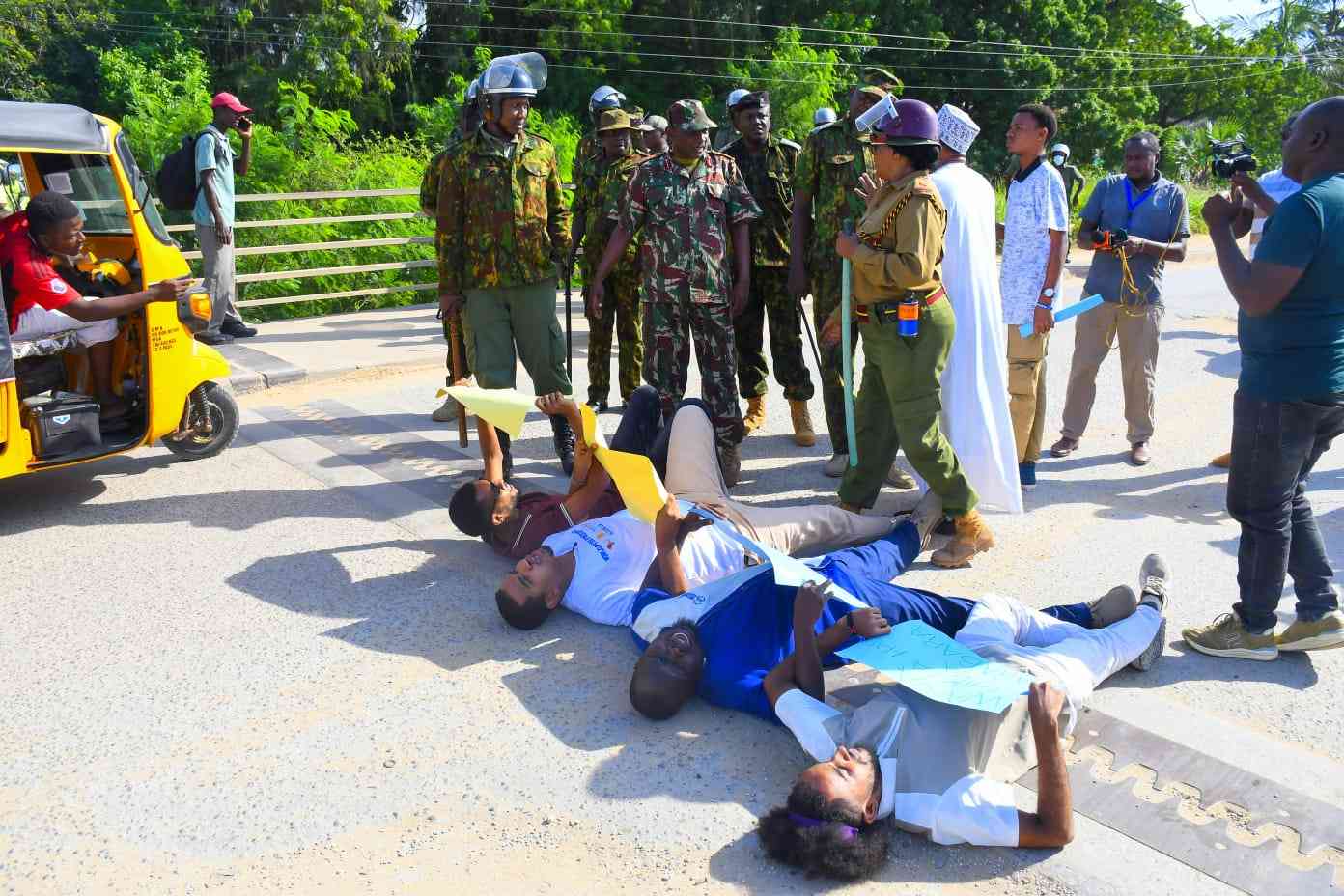 Live Blog: Kenya grinds to a halt amid matatu strike