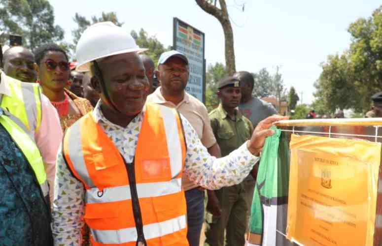 County pumps Sh600million to the 10km per ward roads projects