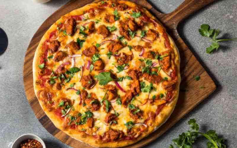 Easy recipe: Chicken and veggie pizza