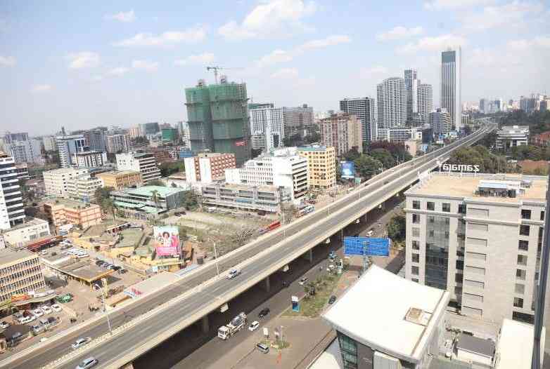 Match to Singapore or new term? Ruto's shift to big-ticket projects with Sh5tr fund