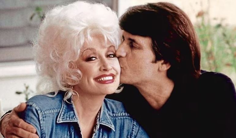 Dolly Parton's longtime husband Carl Dean dies aged 82