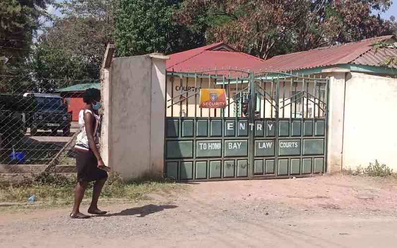 Graft suspects fail to take plea as magistrates recuse themselves