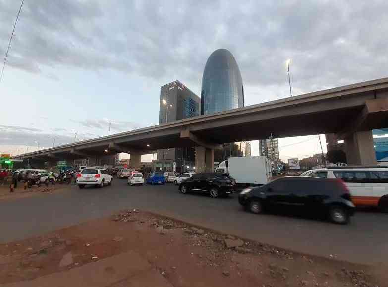 Questions as Chinese firm that built expressway cashes in on road repairs