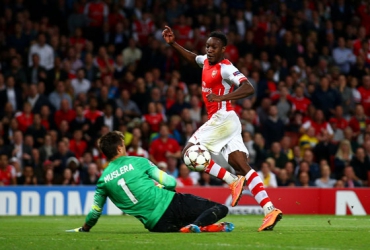 Arsenal forward close to return to first team action says Wenger