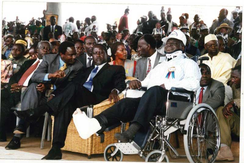  Intrigues surrounding the swearing in of Former President Mwai Kibaki in 2002
