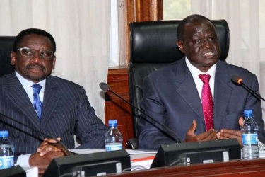 Joint team finally strikes deal on panel to hire poll bosses