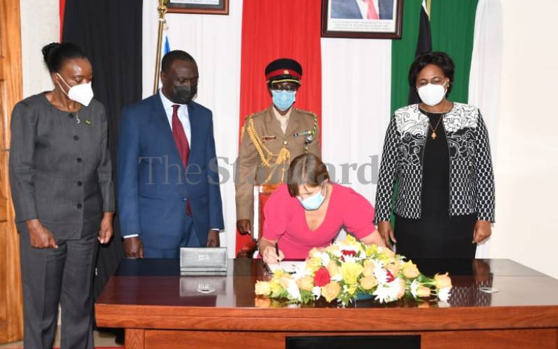 Kersti Kaljulaid at Kenya School of Government