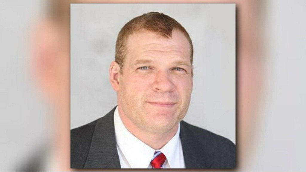 Glenn Jacobs AKA Kane: How WWE's 'Big Red Machine' Became A Politician &  Knox County Mayor