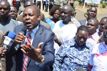 Kisumu residents demand for resignation of Governor Ranguma