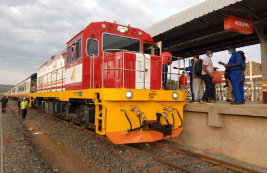 Maiden Nairobi-Kisumu passenger train arrives in the lakeside city
