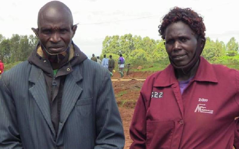 Mother tackles gun-toting thug and saves family