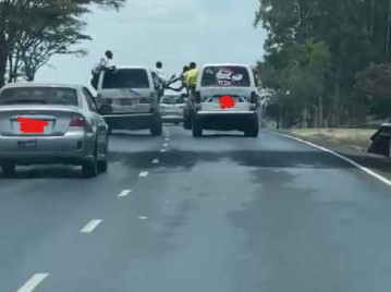 Motorist films reckless driving on Thika Superhighway