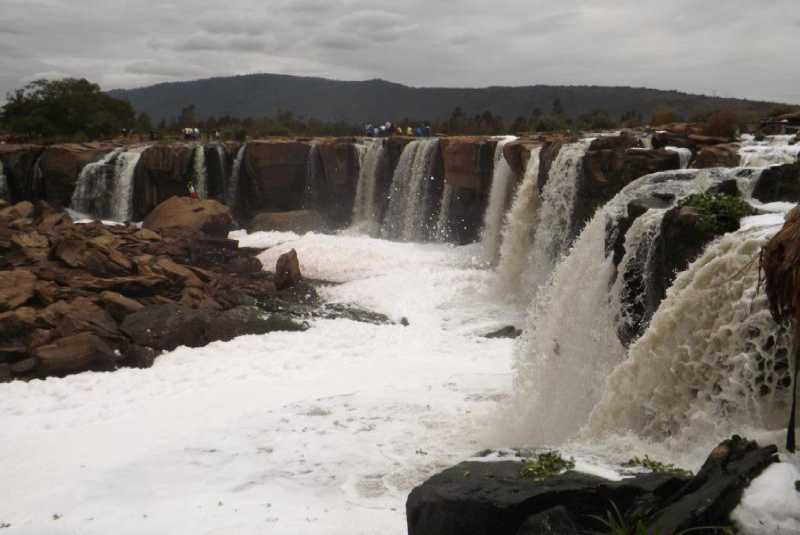 Tourists stay away from polluted Fourteen Falls - The Standard