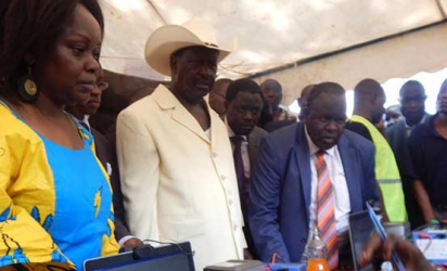 Raila urges MPs to skip Parliament sessions, mobilise voter registration