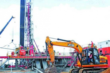 Tanzania offers to buy stake in Uganda’s oil refinery