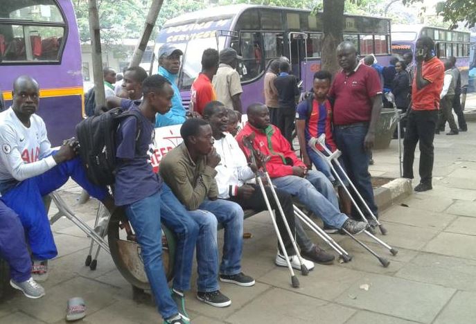 Amputees forced to wait for 12 hours only to receive shock of their lives [Photos]
