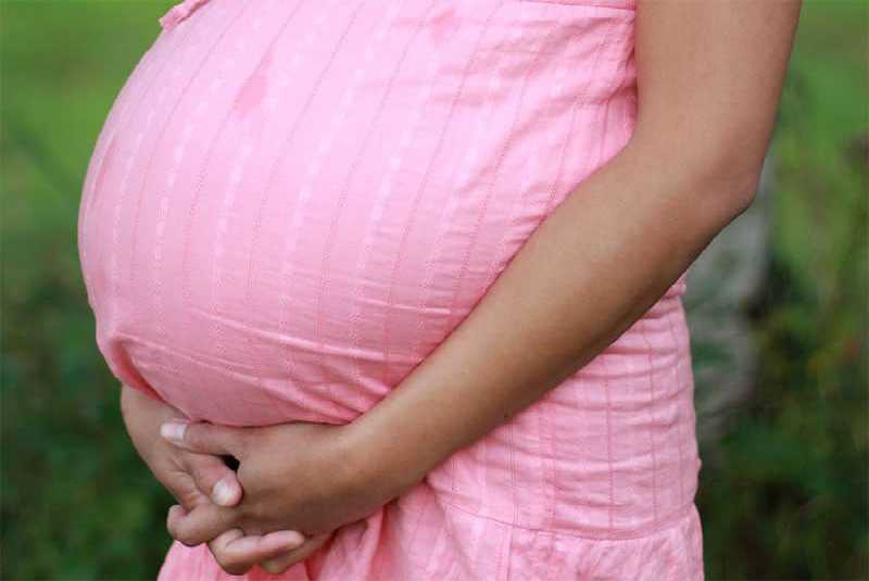 Court frees 32 surrogate mothers charged with human trafficking