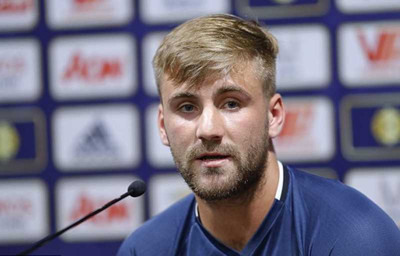 Fearless reason why Shaw is refusing new deal at Man United