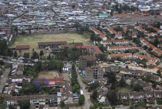 Good and ugly relationship between rich and poor in Nairobi estates