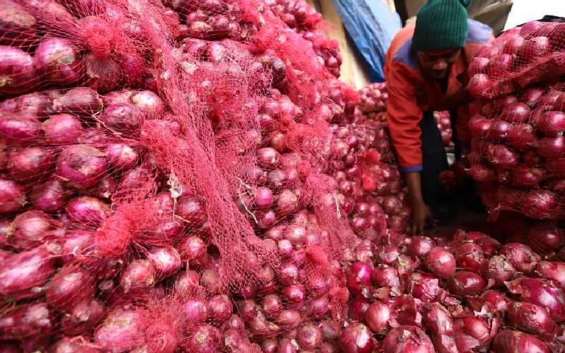 Tricks to slice through thick onion market