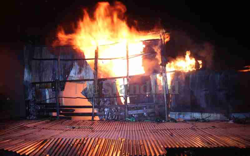 Fire razing a building in Gikomba market