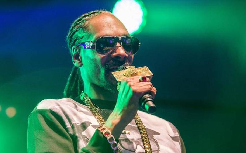 Unnamed woman accuses U.S. rapper Snoop Dogg of sexual assault in lawsuit