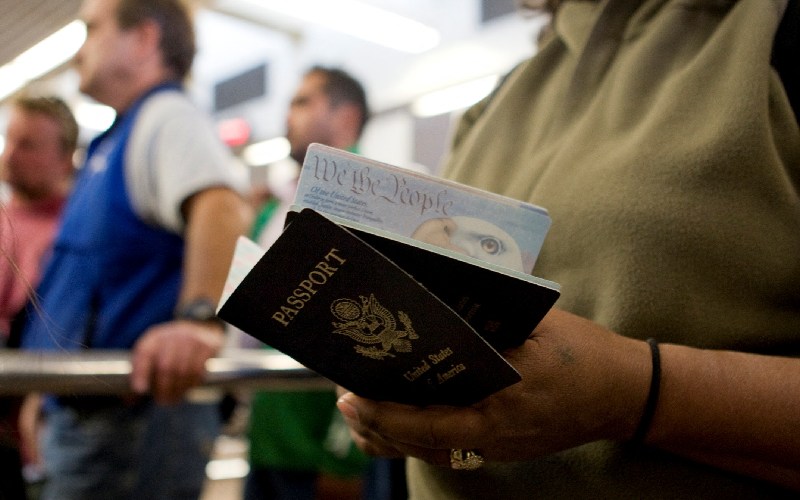 U.S. to issue gender neutral passports