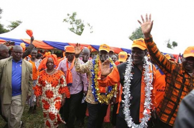 Vote for Orange candidates only, Raila tells supporters in Western
