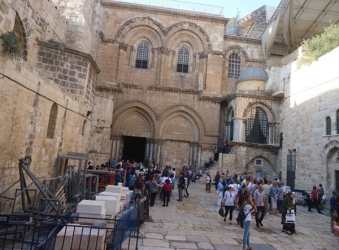 Walking on Old Jerusalem’s narrow streets