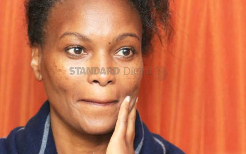 Cohen’s widow Wairimu collects her belonging under strict supervision