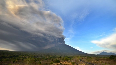 Fears of a volcanic eruption in Indonesia