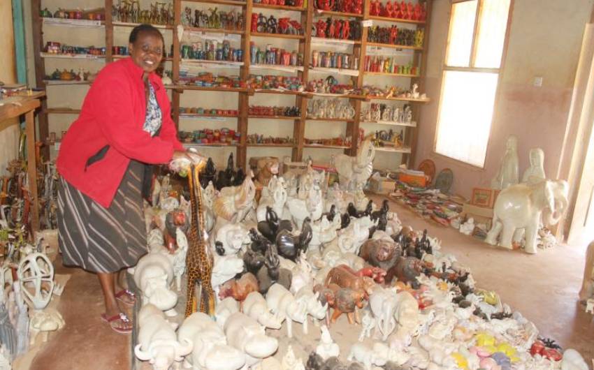 Kisii traders fail to carve out a profit from soapstone