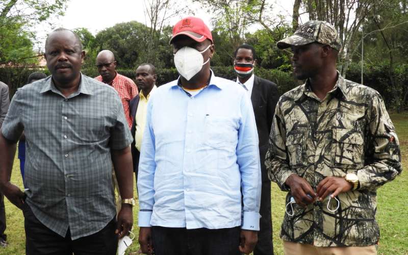 Let government solve forest cutline problems, Moi tells Nakuru groups