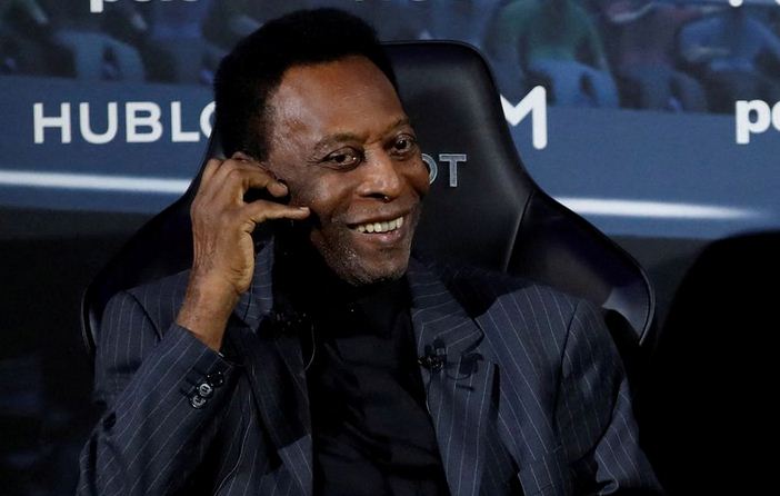 Pele returns to hospital for more chemotherapy