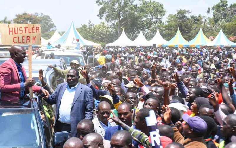 Ruto keeps social distance from key State function