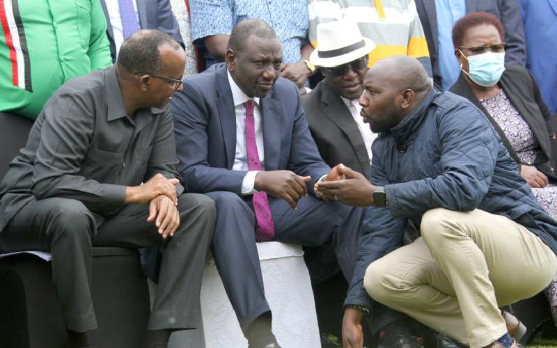 Ruto takes war with Uhuru to parliament