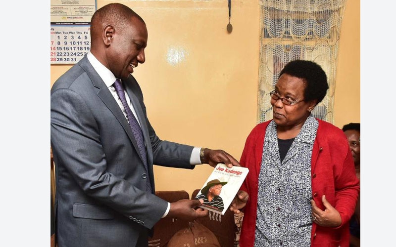 DP Ruto condoles with the late Kadenge's family